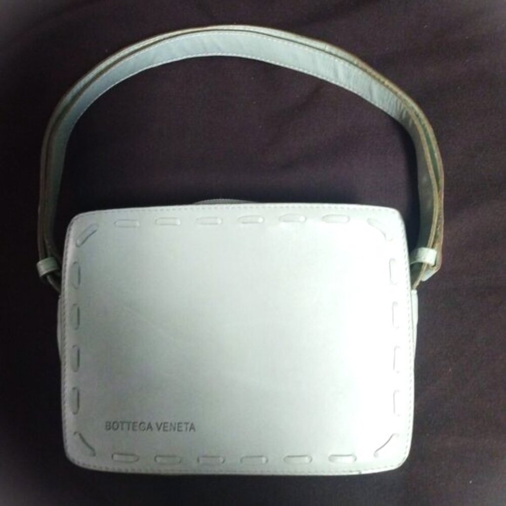 ❤️ BOTTEGA VENETA Italy Light Green Leather Adjustable Strap Crossbody  Bag